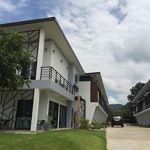 Makan Resort